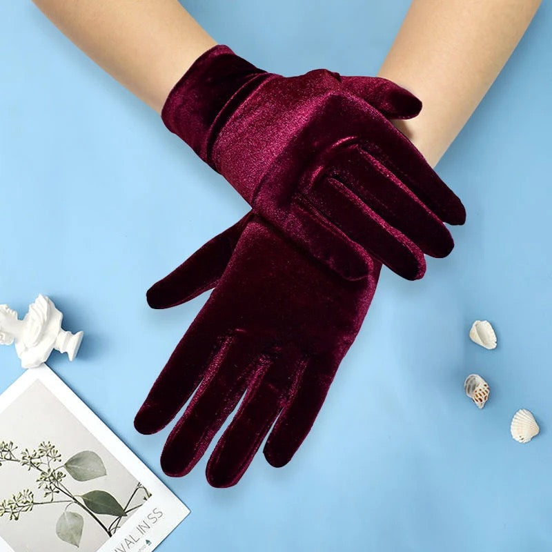 Short Opera Velvet Gloves